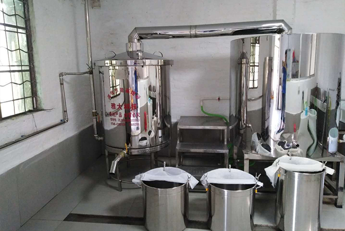 7.29純糧釀酒設(shè)備接酒，紗布過濾